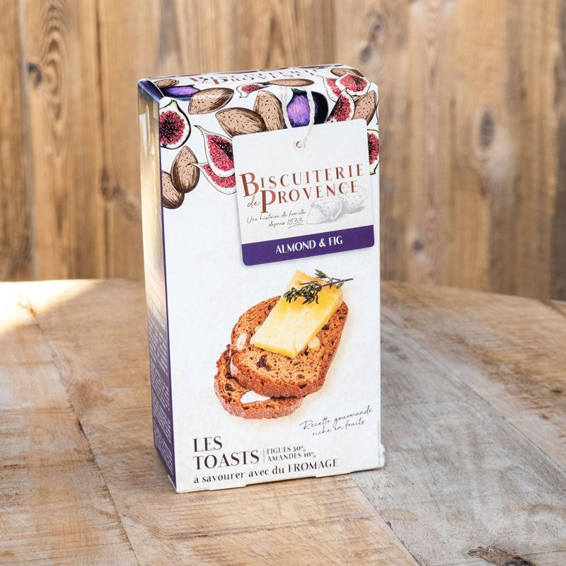 Toasts à Fromage Amande et Figue -  Des gros morceaux de figue et d'amande