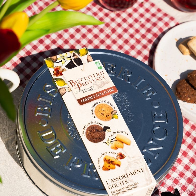 Boîte métal Assortiment  goûter Bio - l'association de nos sablés et cookies